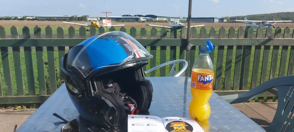 Andy Shropshire_Touchdown cafe_Wellesbourne Mountford_review