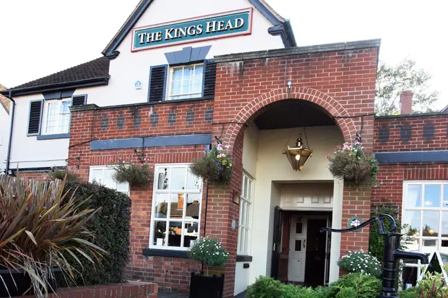 The King's Head_Wellesbourne Mountford_slider_image_1