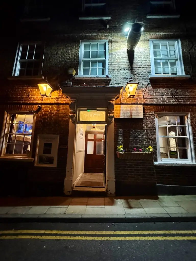 Cal_The Three Coopers Limited_Bedale_review