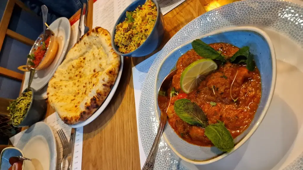 Menu_Shah's_Wellesbourne Mountford_image_8