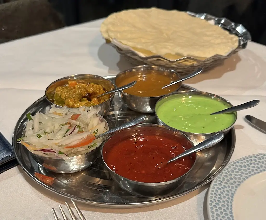 Shah's_Wellesbourne Mountford_slider_image_3