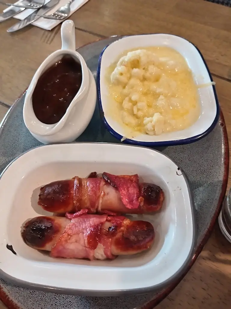 Simon Jones_Granville Arms - Barford_Wellesbourne Mountford_review