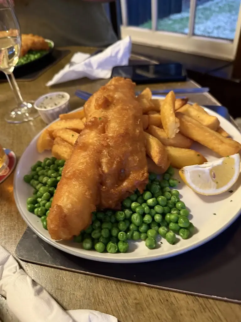 Bev B_The White Hart_West Bergholt_review