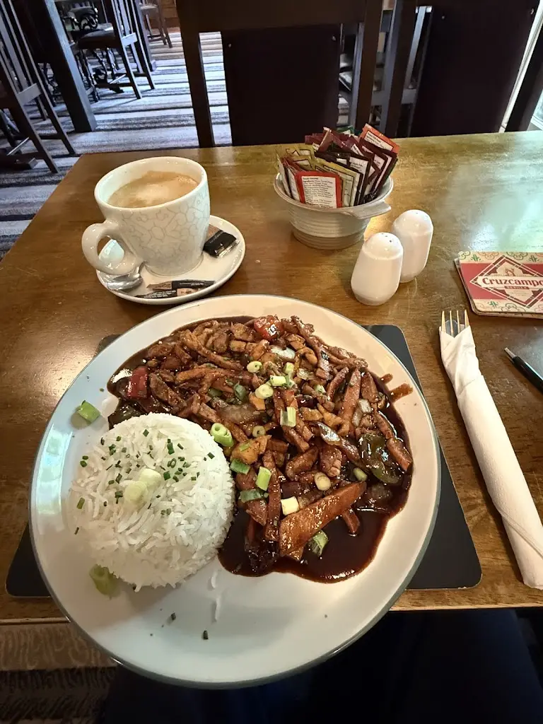 Maris Gzibovskis_The White Hart_West Bergholt_review