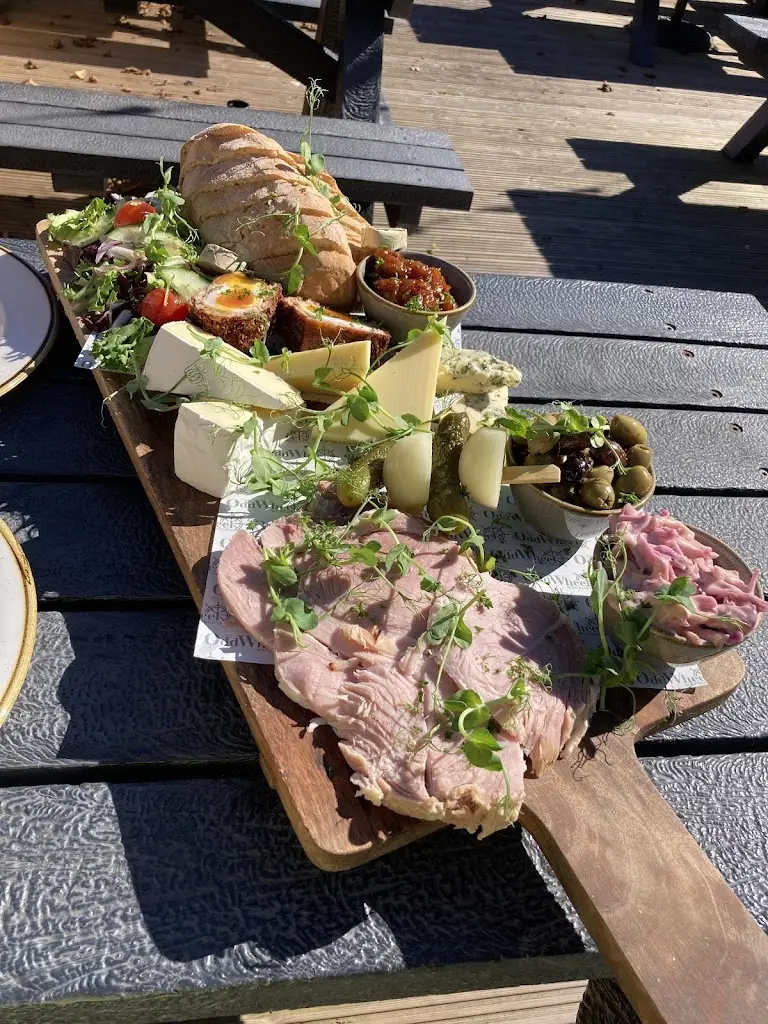 Rik May_The Odd Wheel_Wembury_review