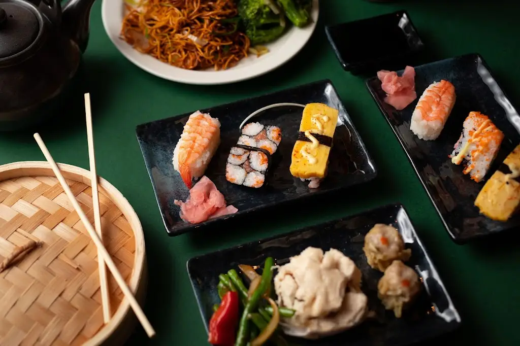 COSMO All You Can Eat World Buffet Restaurant | Wolverhampton_Wednesfield_slider_image_3