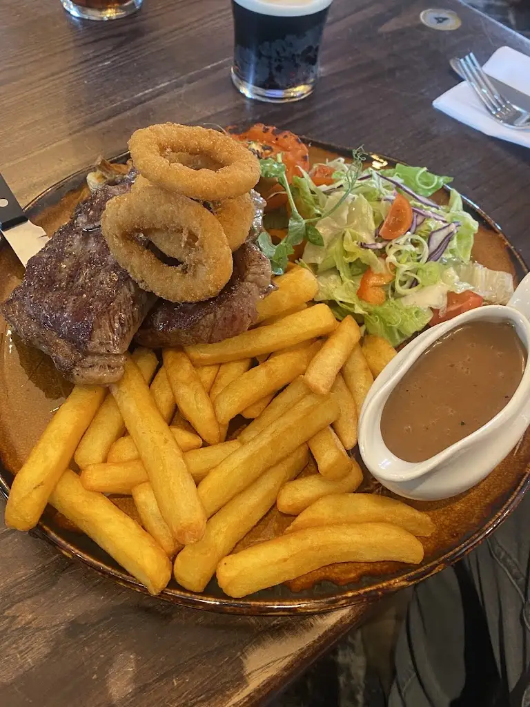 Beverley Longsden_Red Lion Wednesfield_Wednesfield_review