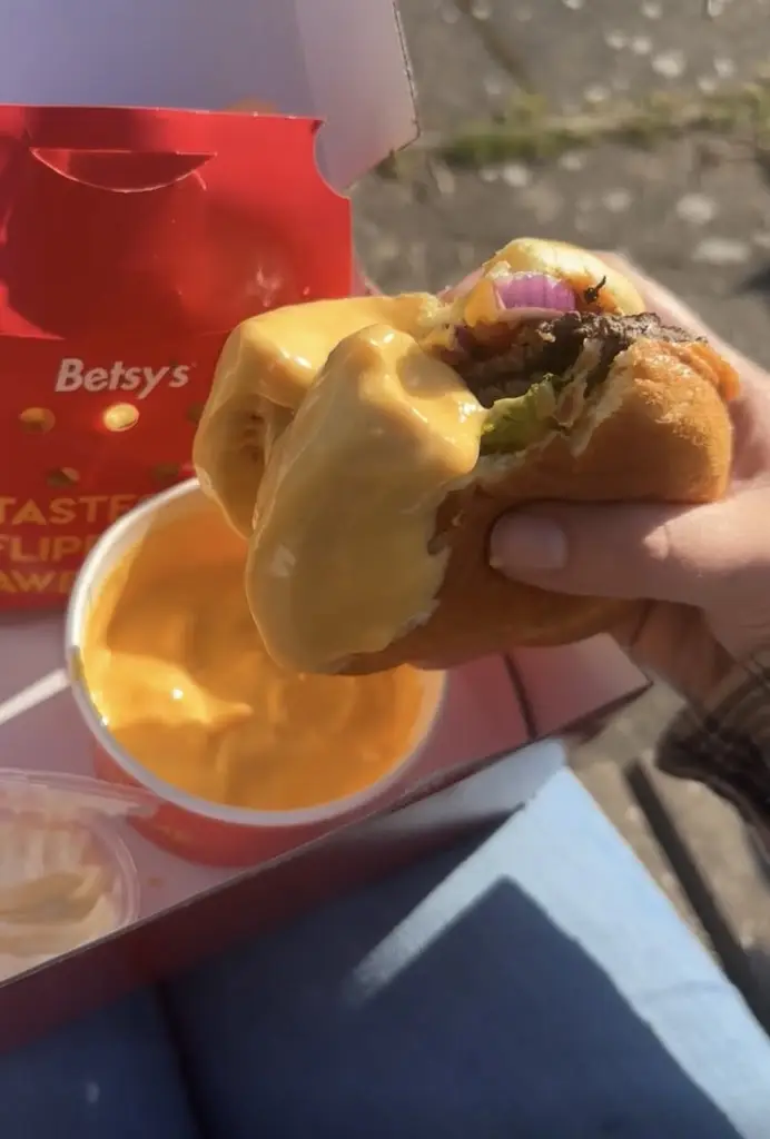 Sarah Harvey_Betsy's Burgers Wednesfield_Wednesfield_review