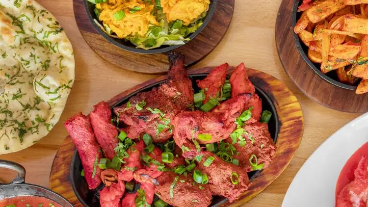 Qmin Restaurant_Wednesfield_slider_image_2