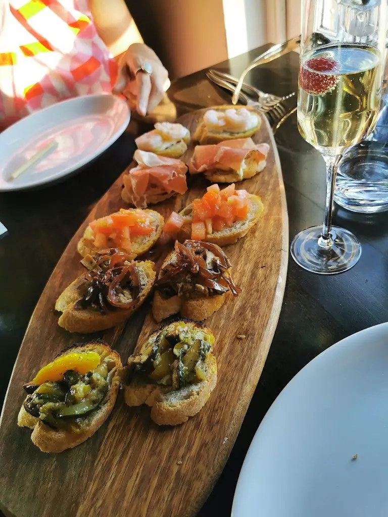 Menu_Fiume Italian Bar & Restaurant_Wednesfield_image_5