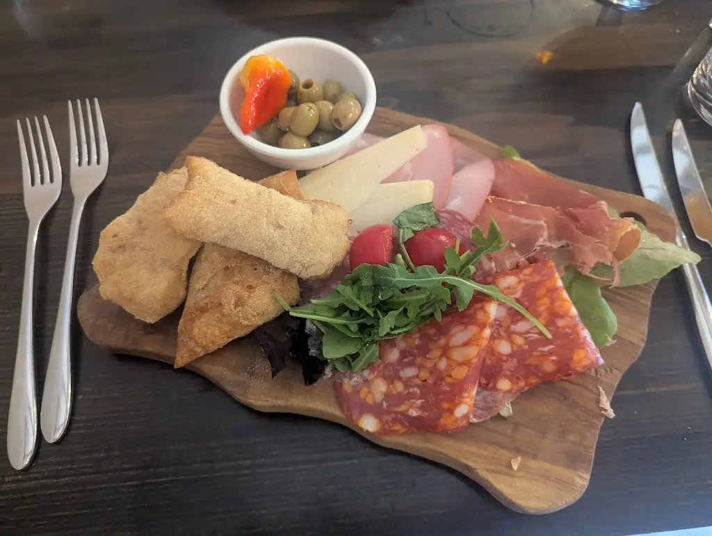 Greg_Fiume Italian Bar & Restaurant_Wednesfield_review