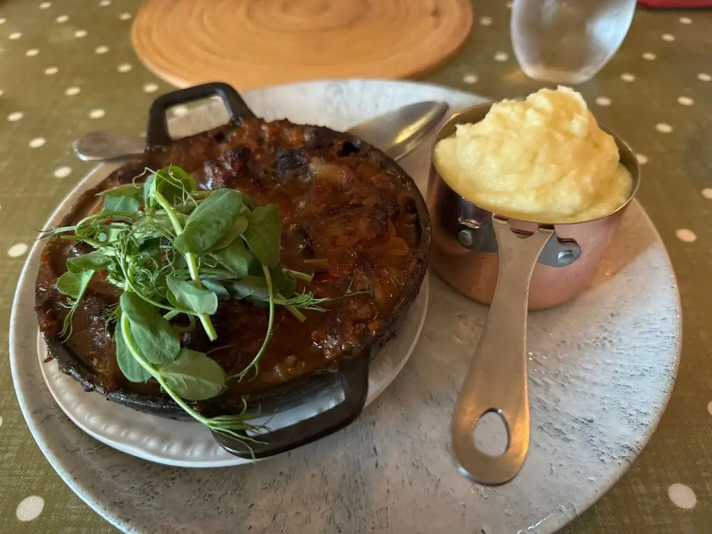 Luke Giles_Jules Restaurant_Weobley_recensione