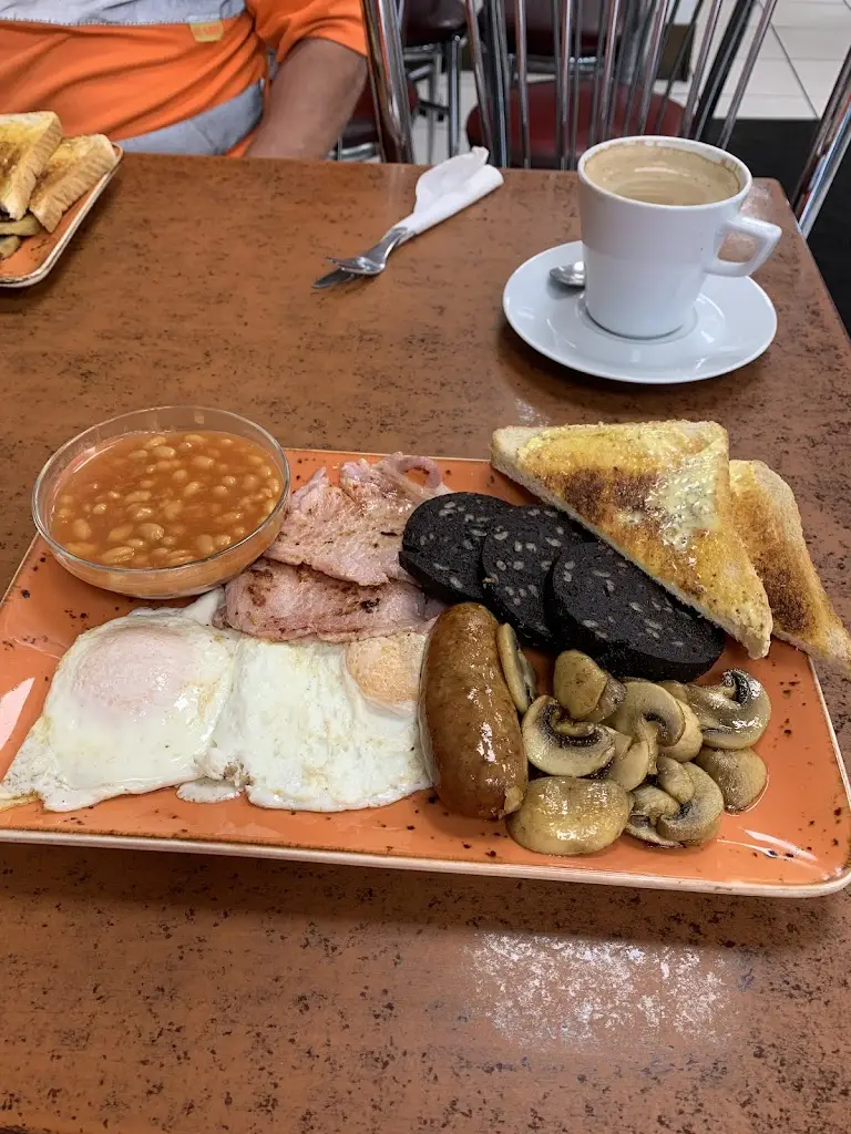 David Stroud_Happy Bellys Cafe & Restaurant_Welling_review