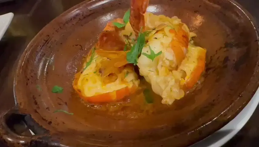 Daniel Orchard_Chupitos_Welling_review