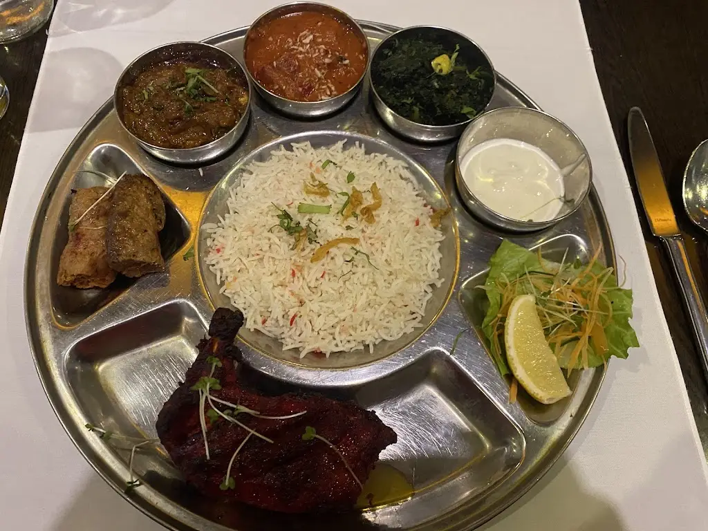 Lisa Payne_Shampan Welling - Indian Restaurant_Welling_review