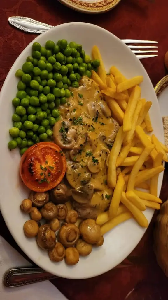 Menu_Avenida Restaurant_Welling_image_9