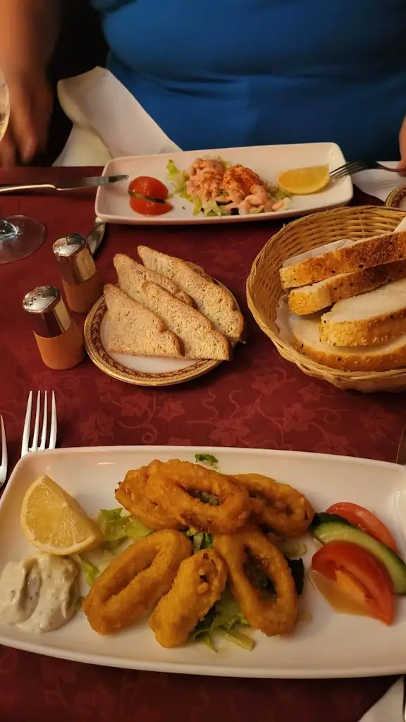 FABIO FERREIRA_Avenida Restaurant_Welling_review