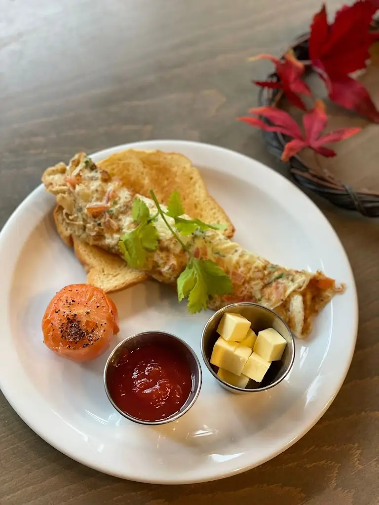 Jugaad Kitchen Indian restaurant and Takeaway_Welling_slider_image_3