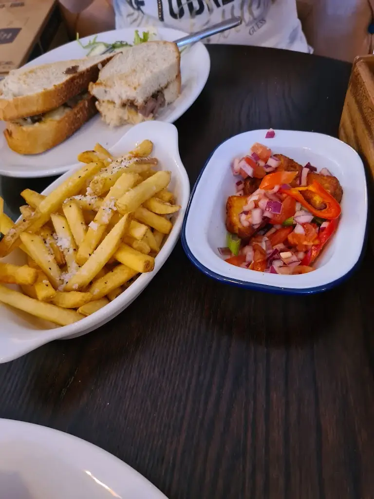 Menu_Guy Earl of Warwick_Welling_image_8