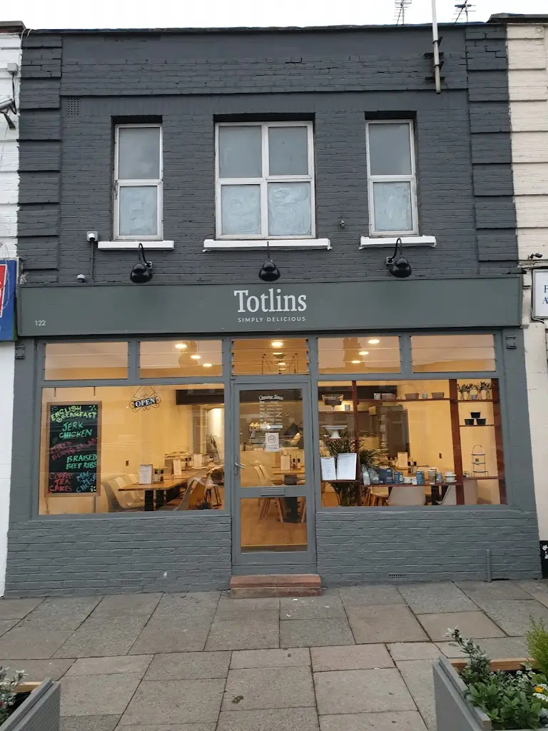 Totlins_Welling_slider_image_1