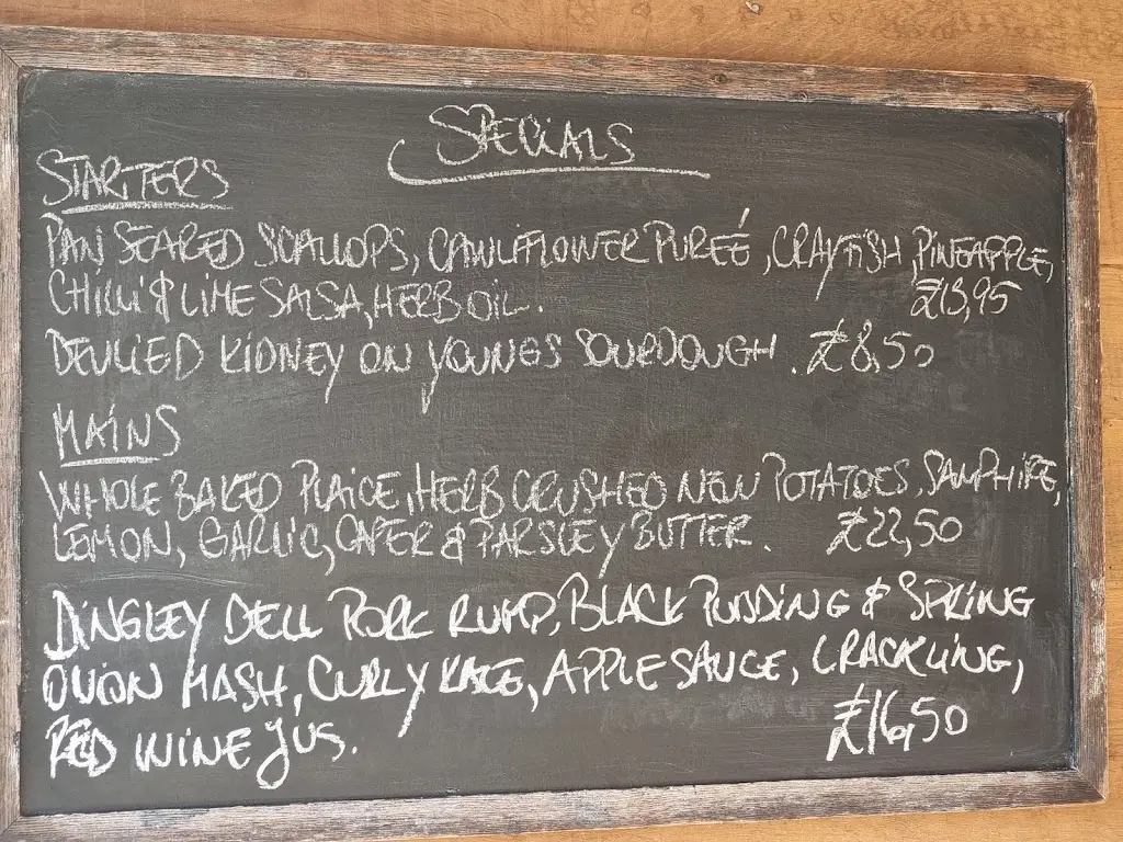 Menu_Onslow Arms_West Clandon_imagen_4