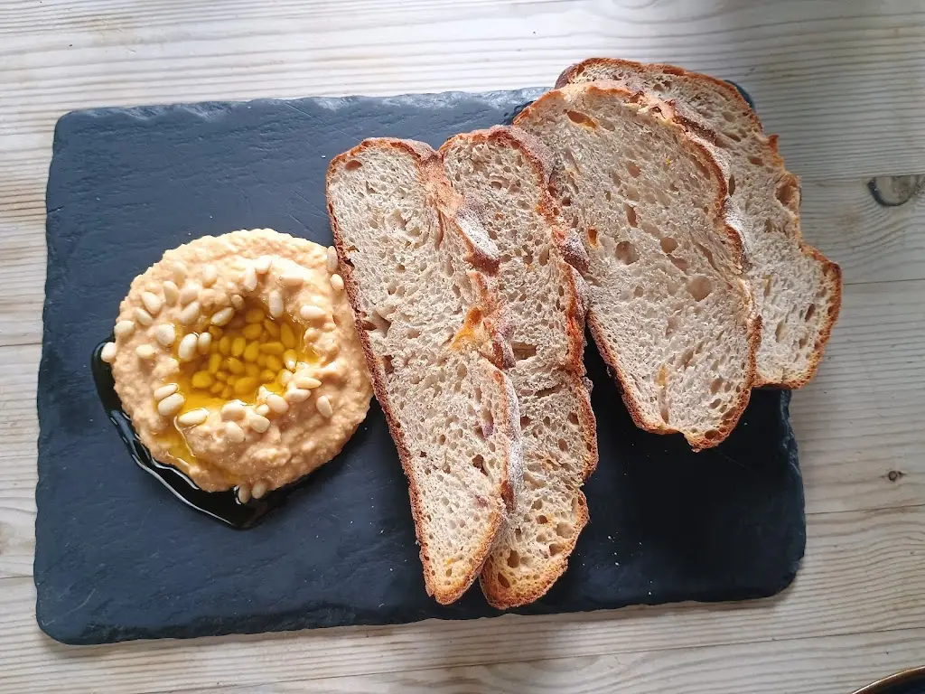 simon jones_The Eastbury Plough_West Berkshire_review