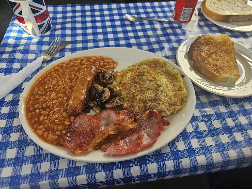 Oasis Cafe_West Kingsdown_slider_image_2