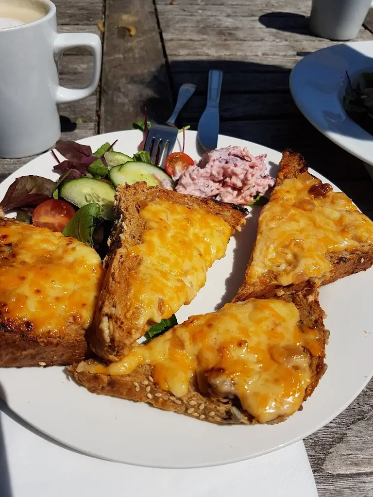 Menu_Eight on the River Cafe_West Molesey_image_5