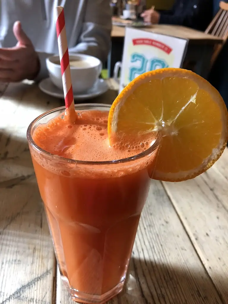 Menu_Mada Deli_West Molesey_immagine_5