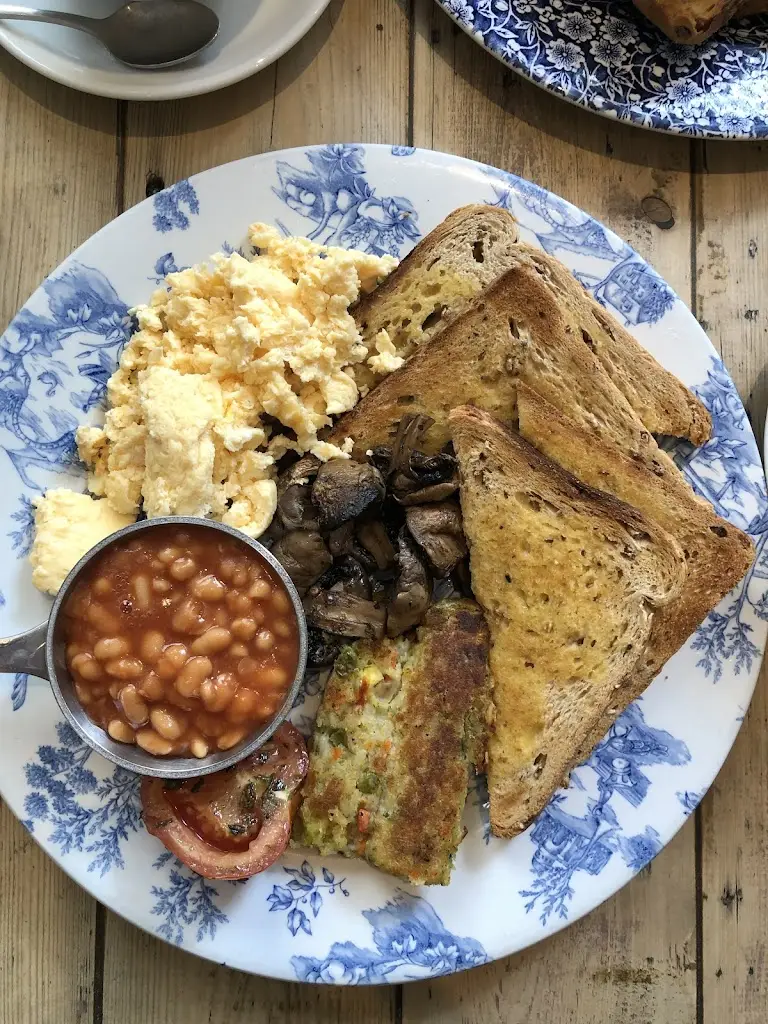 Menu_Mada Deli_West Molesey_immagine_8