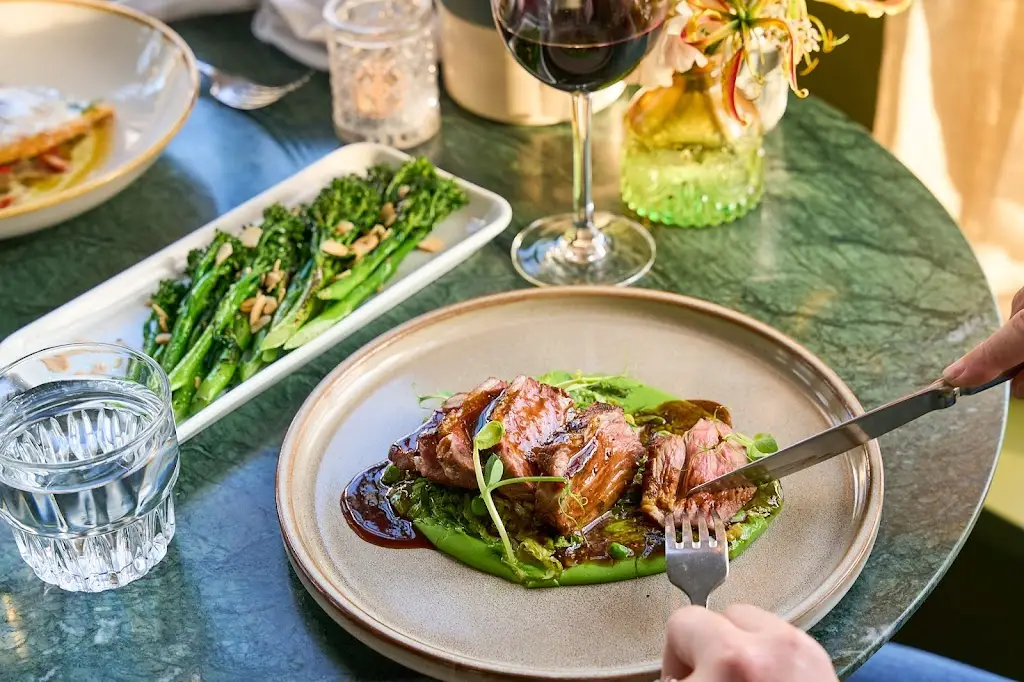 1665 Brasserie at The Mitre_West Molesey_slider_image_3