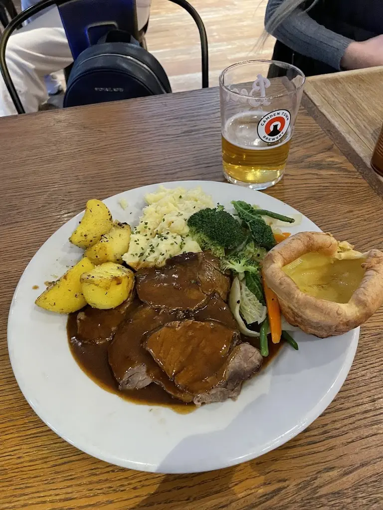 Menu_Blue Check - Wembley_Wembley_image_7