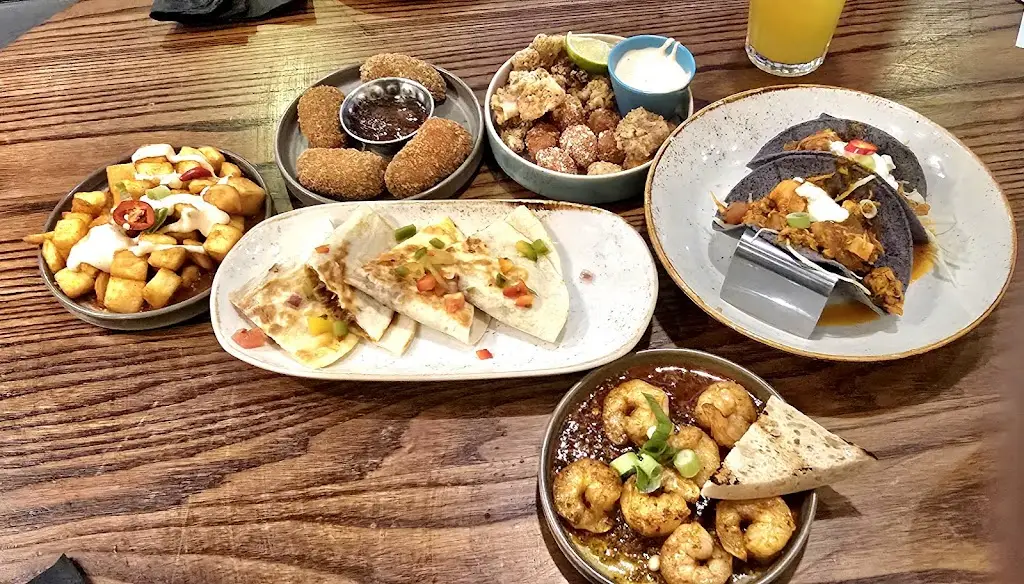 Las Iguanas - London - Wembley_Wembley_slider_image_3