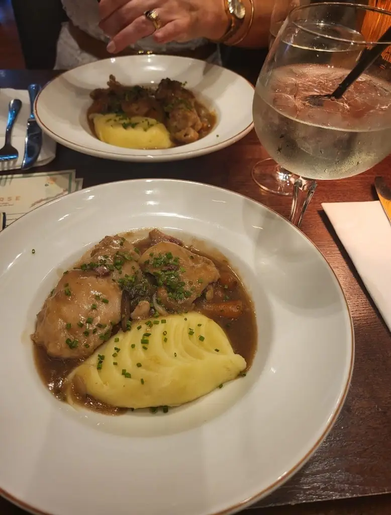 Emma H_The White Horse, Wembley_Wembley_review