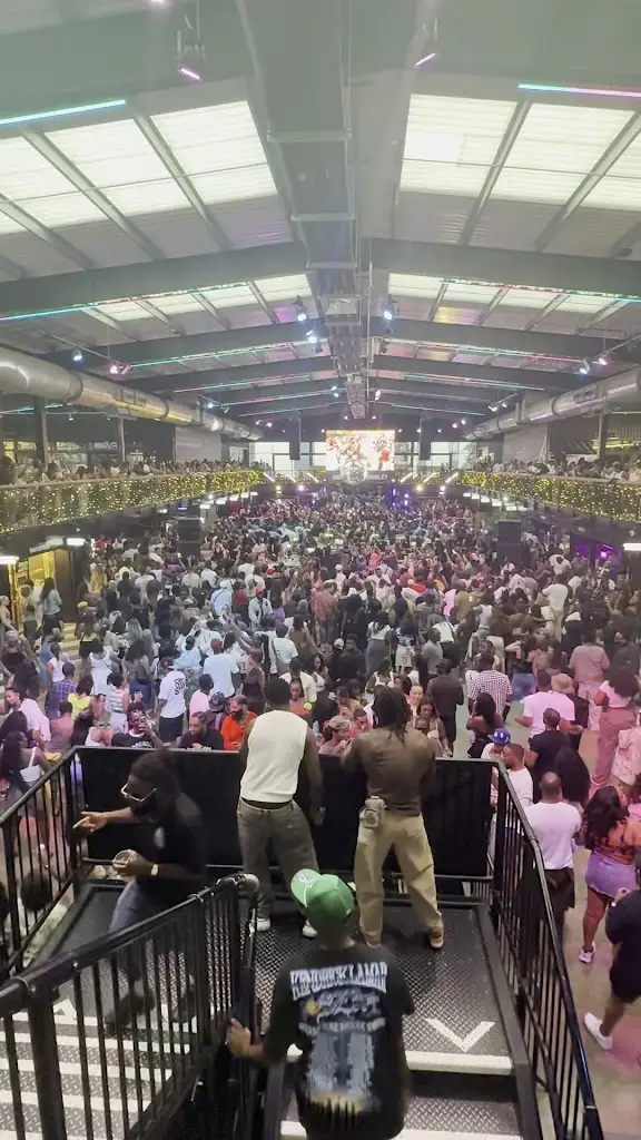 Hak Bén_BOXPARK Wembley_Wembley_review