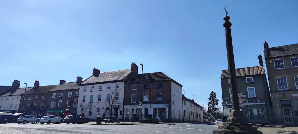 Belly Buster_Bedale_slider_image_3