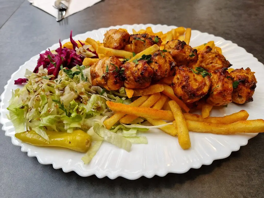 R. E._Alpasha Grill_Wembley_review