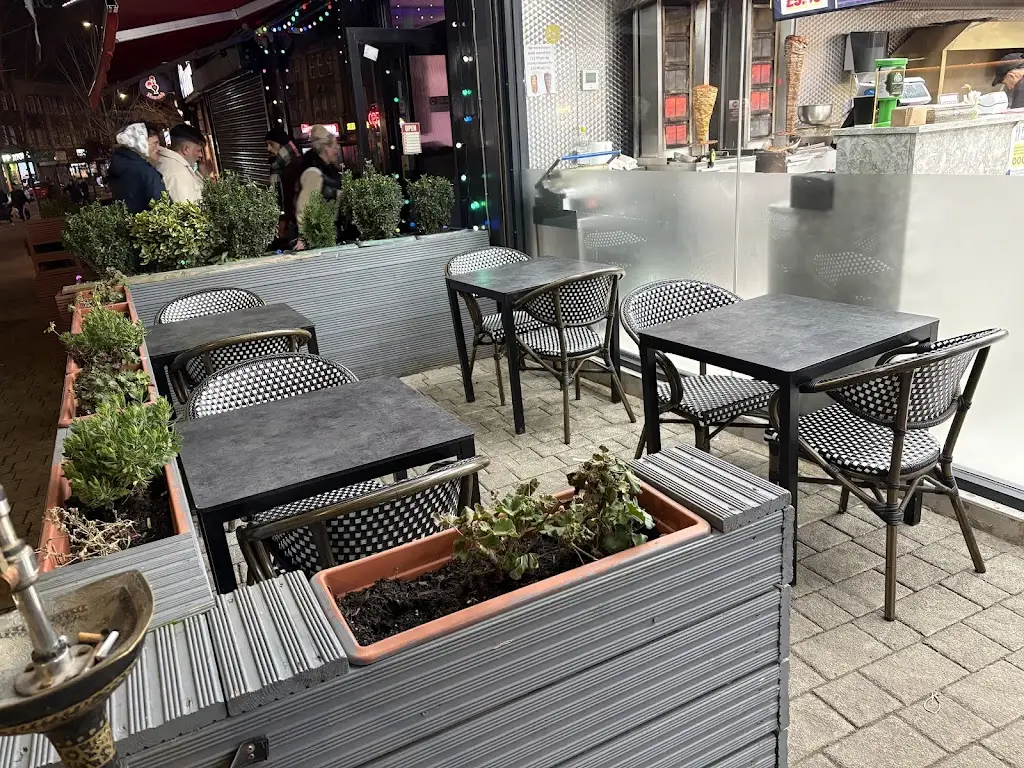 Alpasha Grill_Wembley_slider_image_1