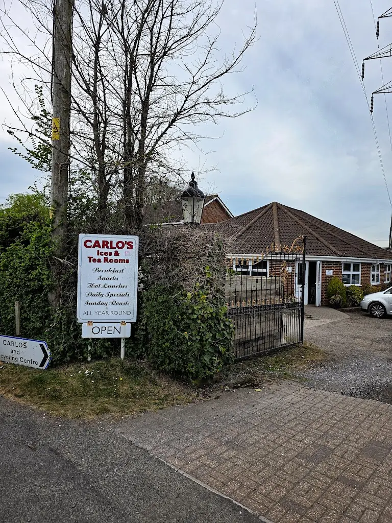 Tom G_Carlo's Ices & Tea Rooms_West Wellow_review