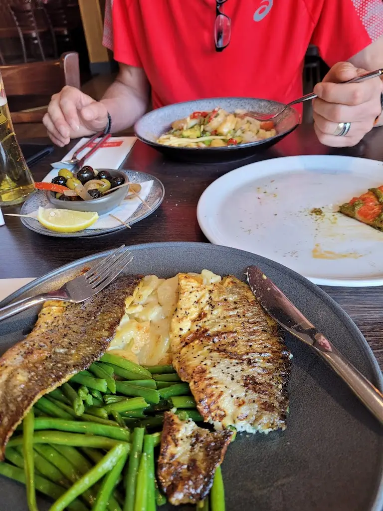 Menu_Castello_West Coker_image_6