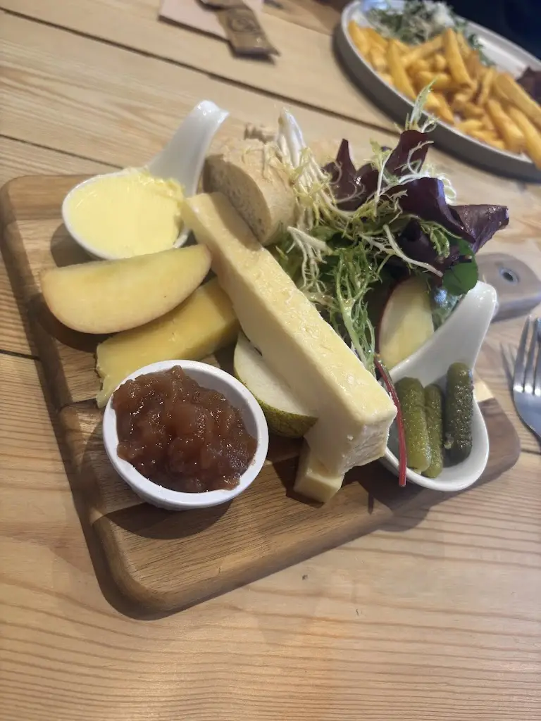 The Acorn Somerset_West Coker_slider_image_3