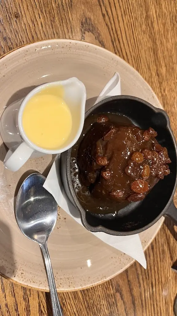 Eva Sales_Shoulder of Mutton_Wendover_recensione