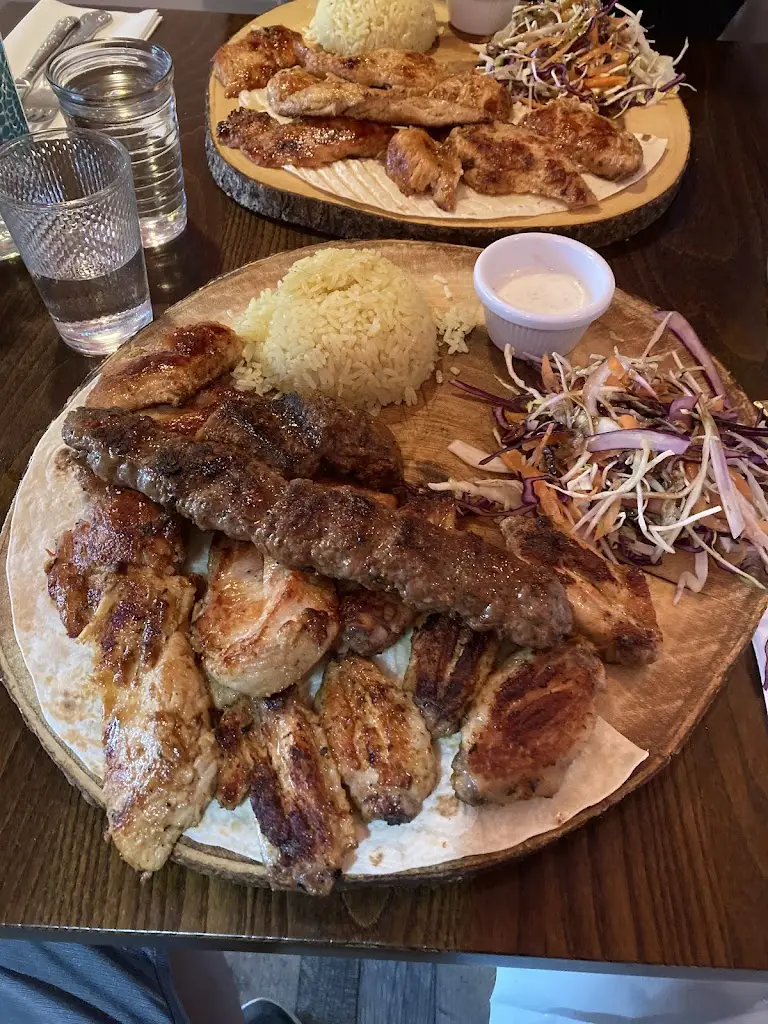 Alex Jackson_Istanbul Meze & Grill Bar_Wendover_review