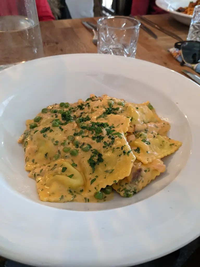 Sana Malik_Lucca Restaurant & Bar_Wendover_recensione