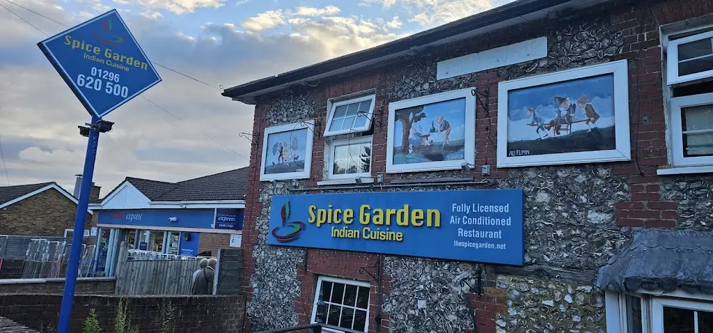 Clinton Smythe_Spice Garden_Wendover_Bewertung