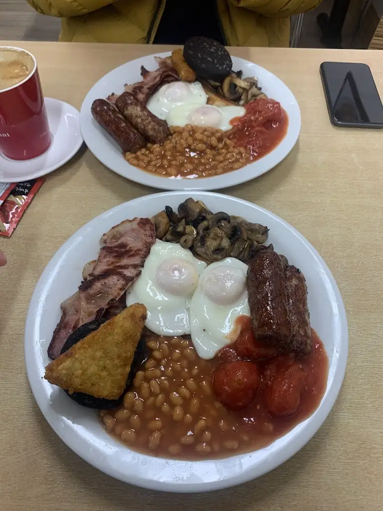 Callum Kenney_Wendover Caffe Bedford_Wendover_review