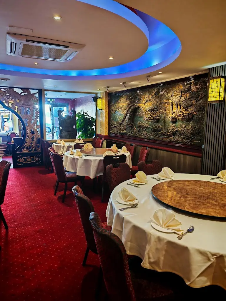 Julie Li_Go Sing_West Drayton_review