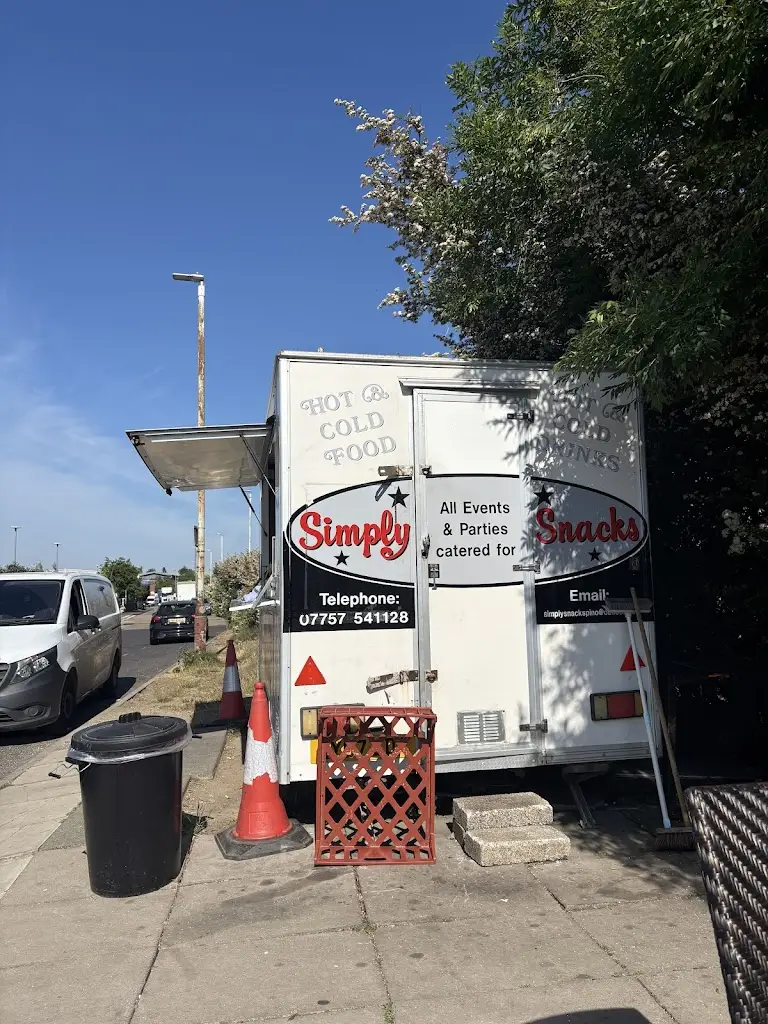 Simply Snacks_West Drayton_slider_image_2