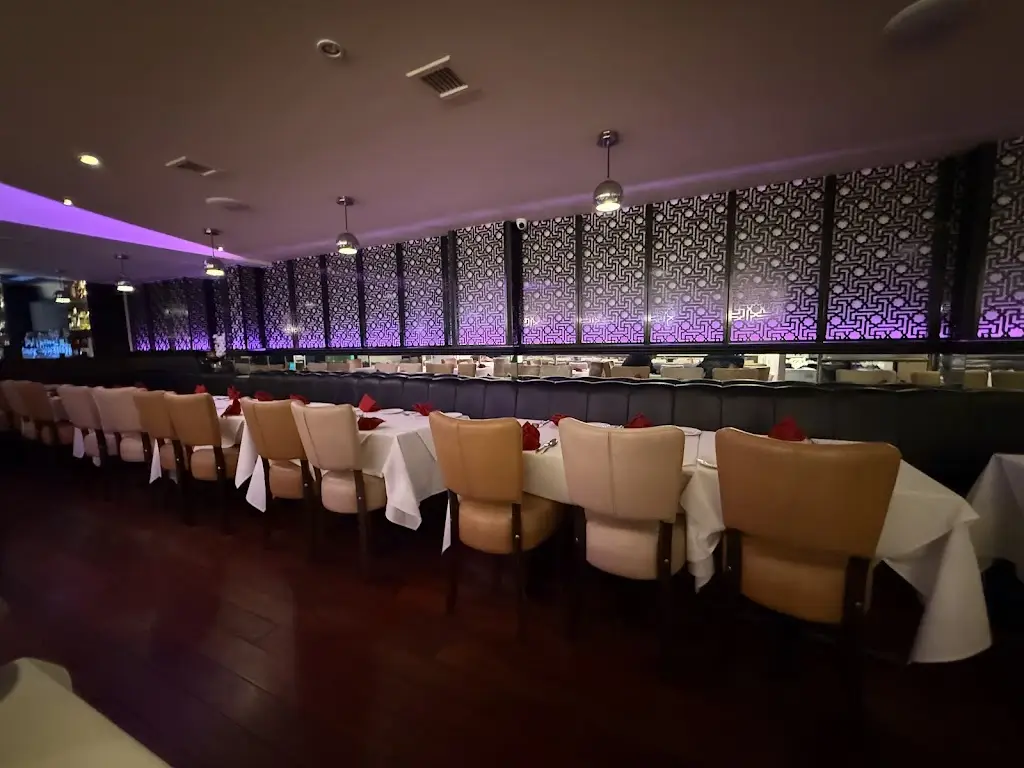 Zayani Restaurant - Heathrow restaurant in West Drayton