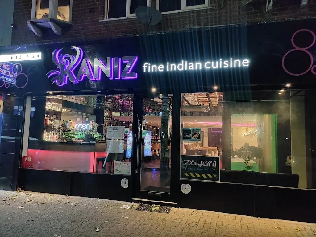 Zayani Restaurant - Heathrow_West Drayton_slider_image_3